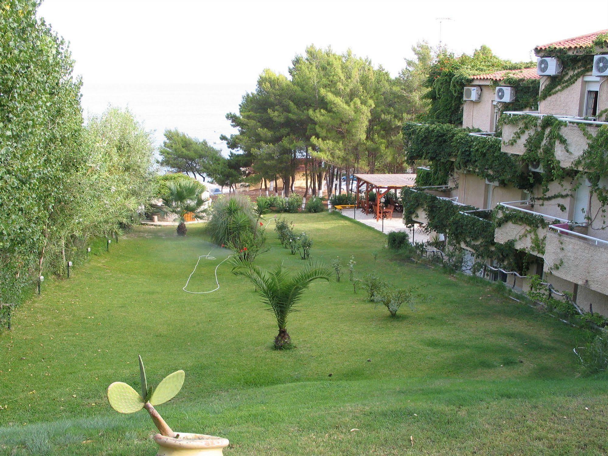Panas Hotel 3*
